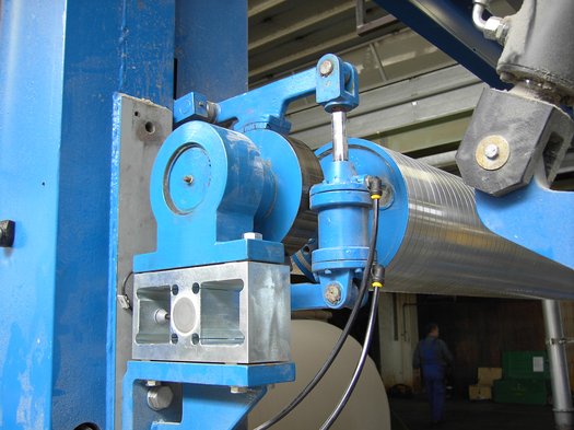 Måling af banespænding på maskine for oprulning af folie